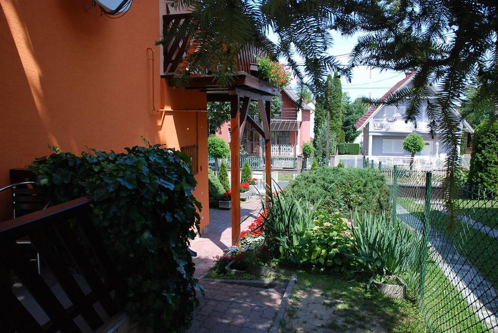 Antal Apartmanok Zalakaros Exterior foto